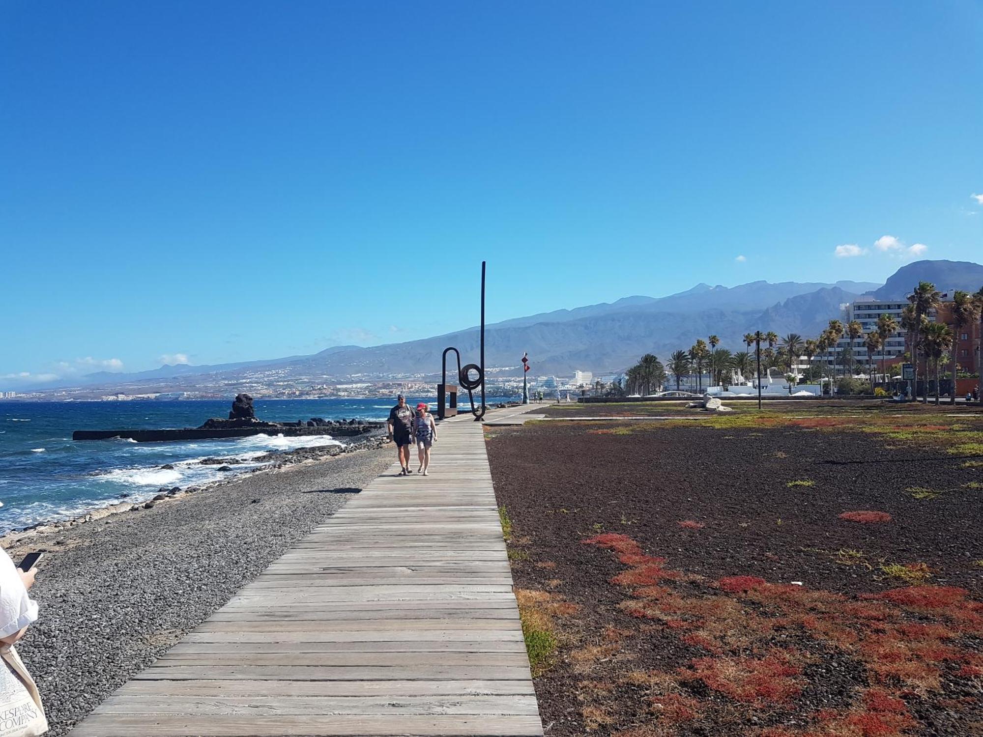 Beach 400Mtr, Top Of Mountain With Spectacular Surround View 200Mtr Los Cristianos  Zewnętrze zdjęcie